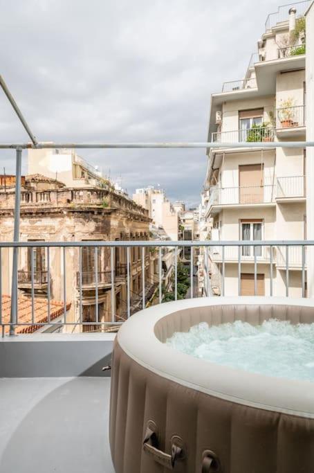 2BDR Boutique Full Apt in Plaka  Athen Exterior foto