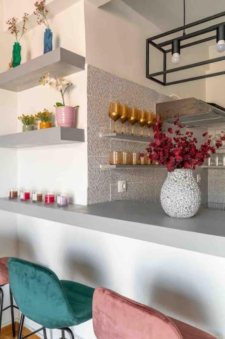 2BDR Boutique Full Apt in Plaka  Athen Exterior foto